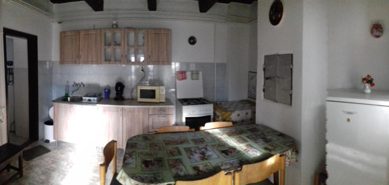 Benko Vendeghaz Hotel Kiskutas Екстериор снимка
